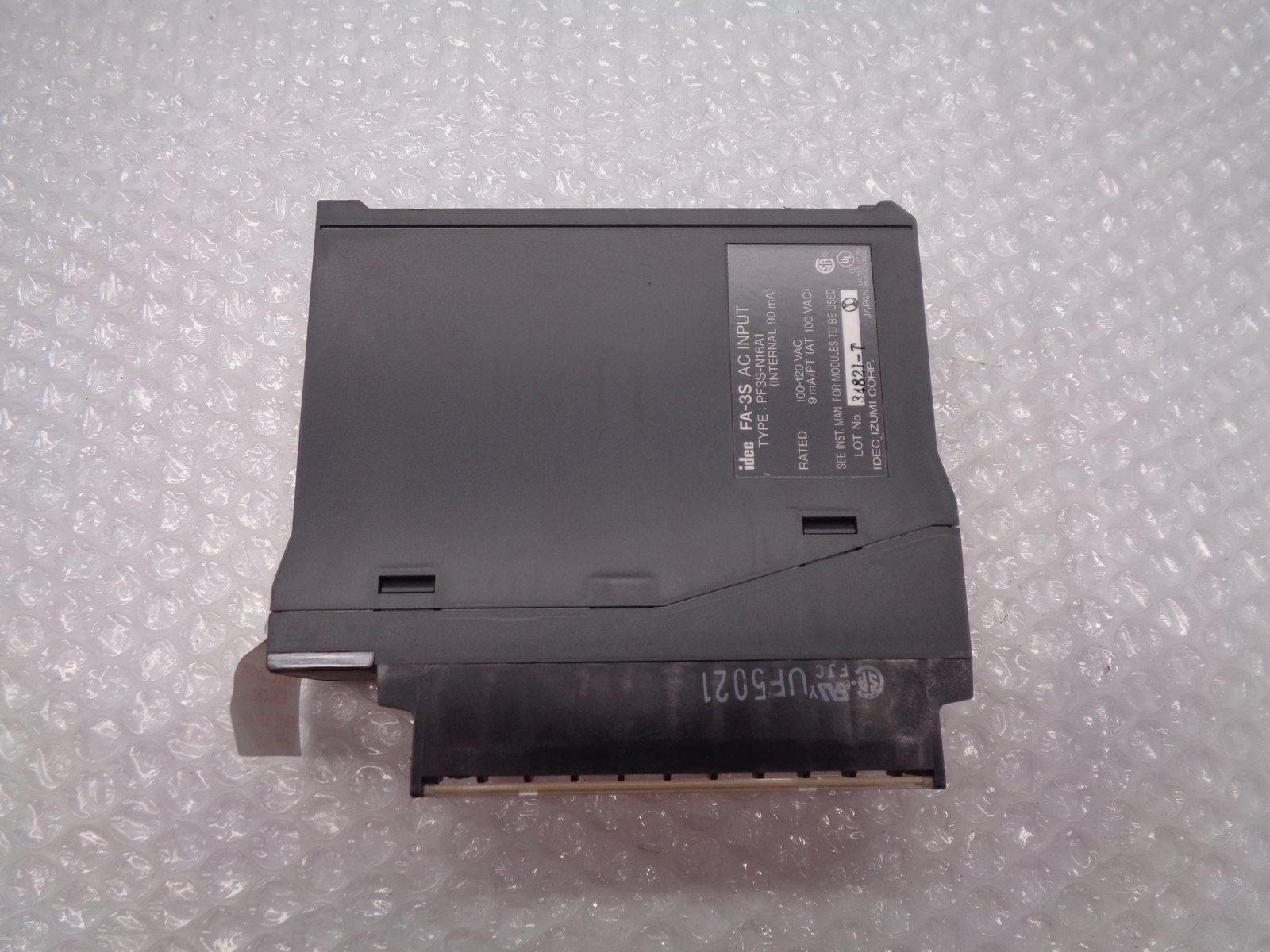IDEC IUMI PF3S-N16A1 INPUT MODULE NSNP