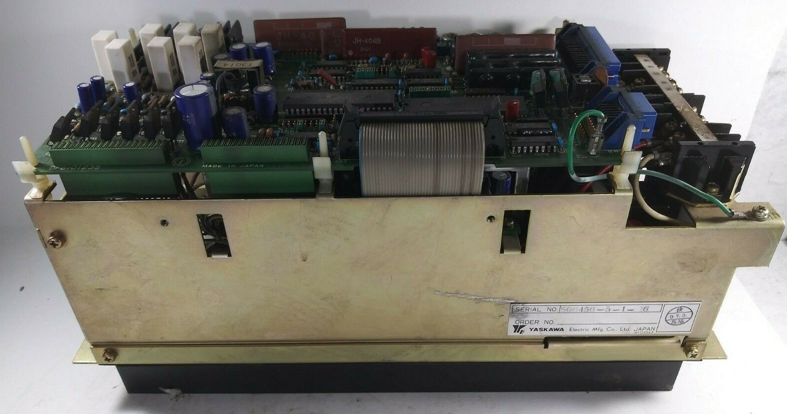1 USED YASKAWA CACR-SR-20SB1BF SERVO CONTROLLER ***MAKE OFFER***