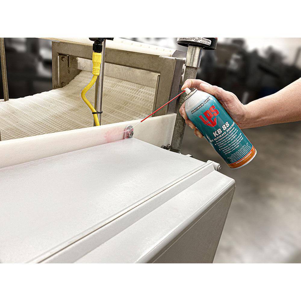 LPS 02316 Penetrant Lubricant: 16 oz Aerosol Can