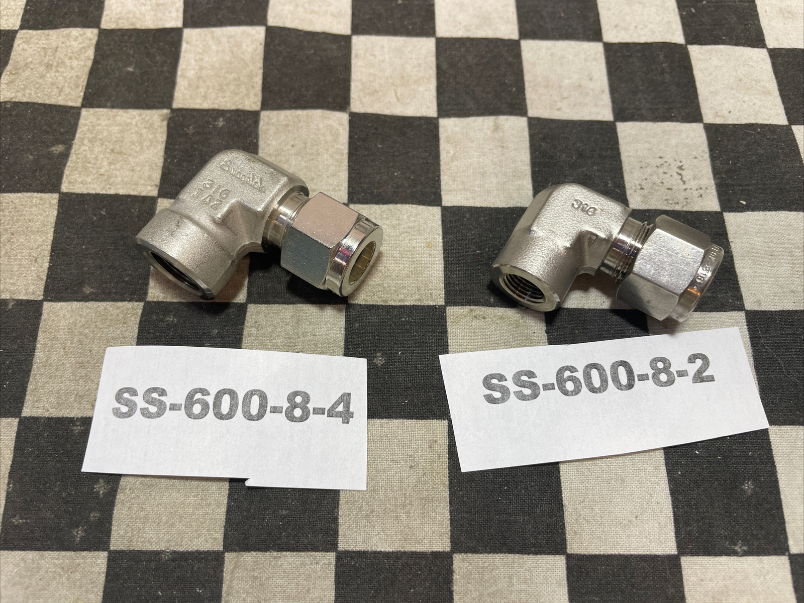SWAGELOK SS-600-2-4 SS-600-8-4 SS-600-8-2, ELBOW MALE / FEMALE LOT OF 6 #1374V17
