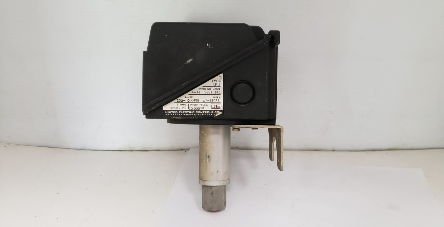 UNITED ELECTRIC J302 PRESSURE CONTROLLER, MODEL 612, 200-3000PSI 15A 125/250VAC