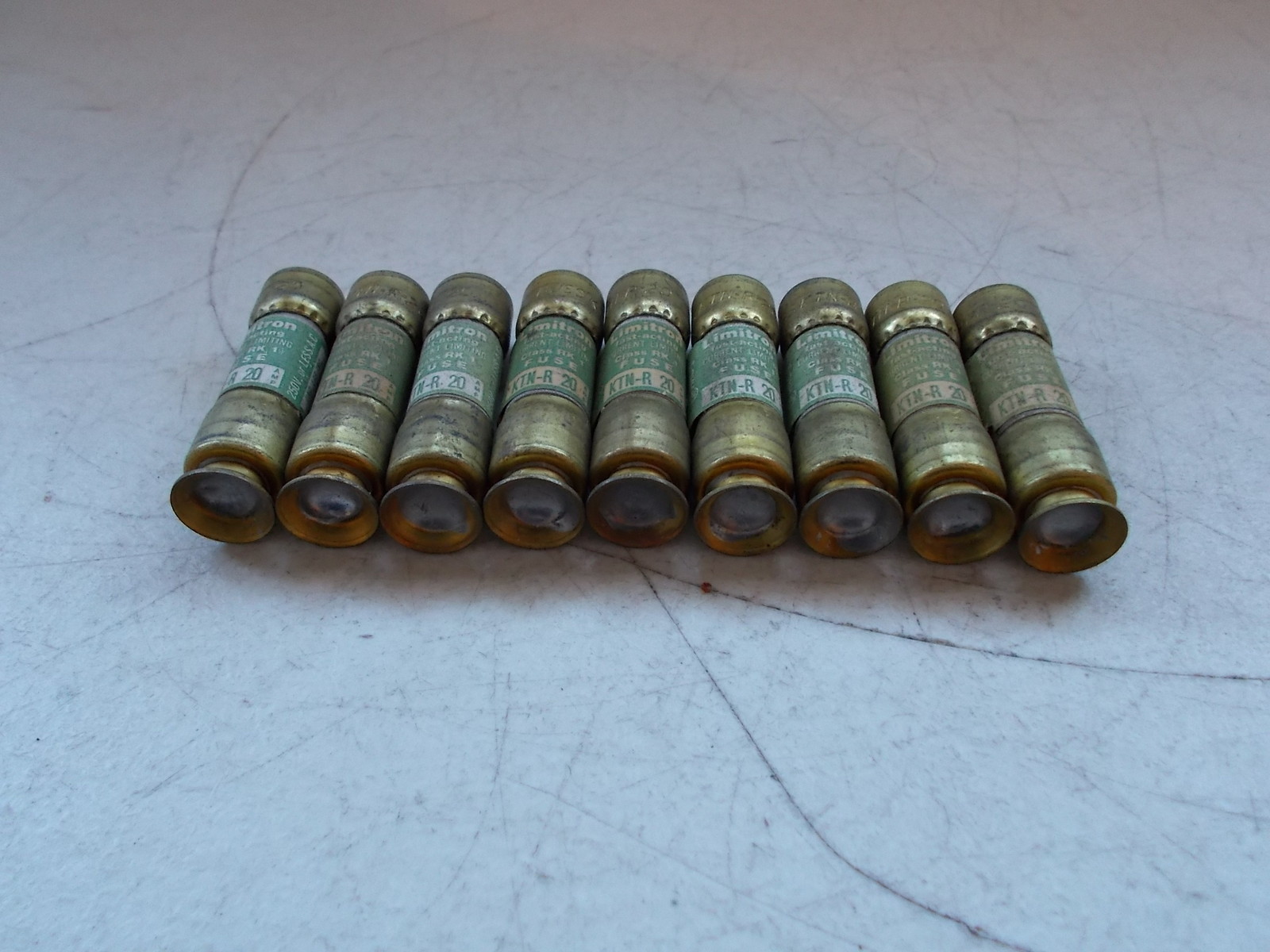 Limitron KTN-R Bussman 20A 20-Amp Fuses, Lot of 9 *FREE SHIPPING*