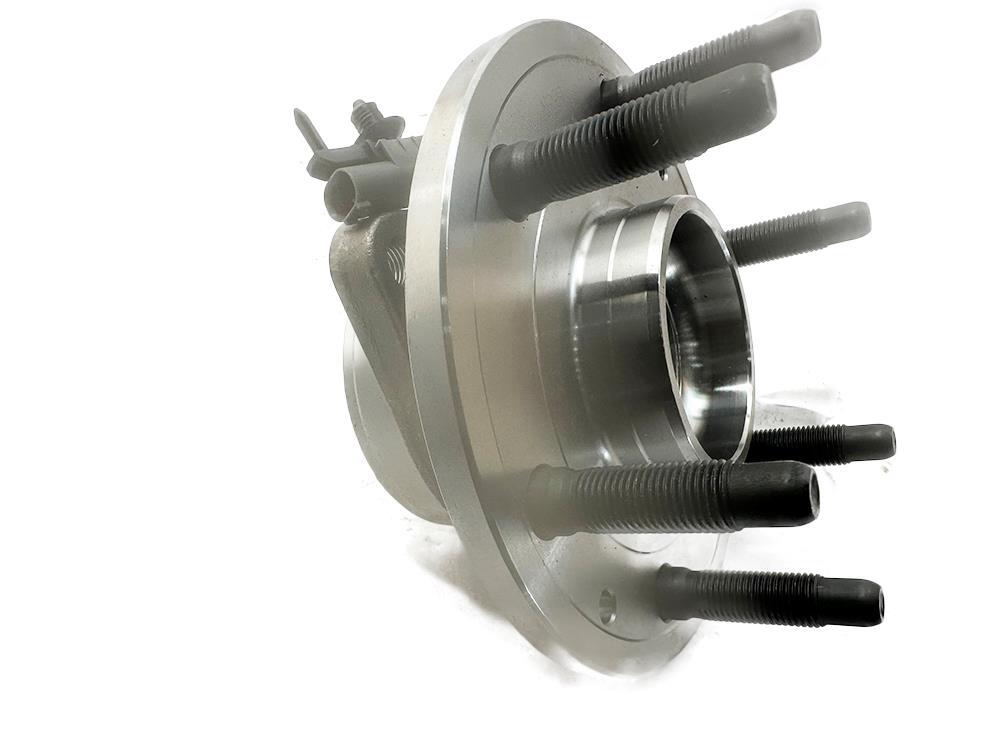 Moog 515096 Front Wheel Hub Assembly | 07-14 Cadillac Escalade AWD FAST SHIP