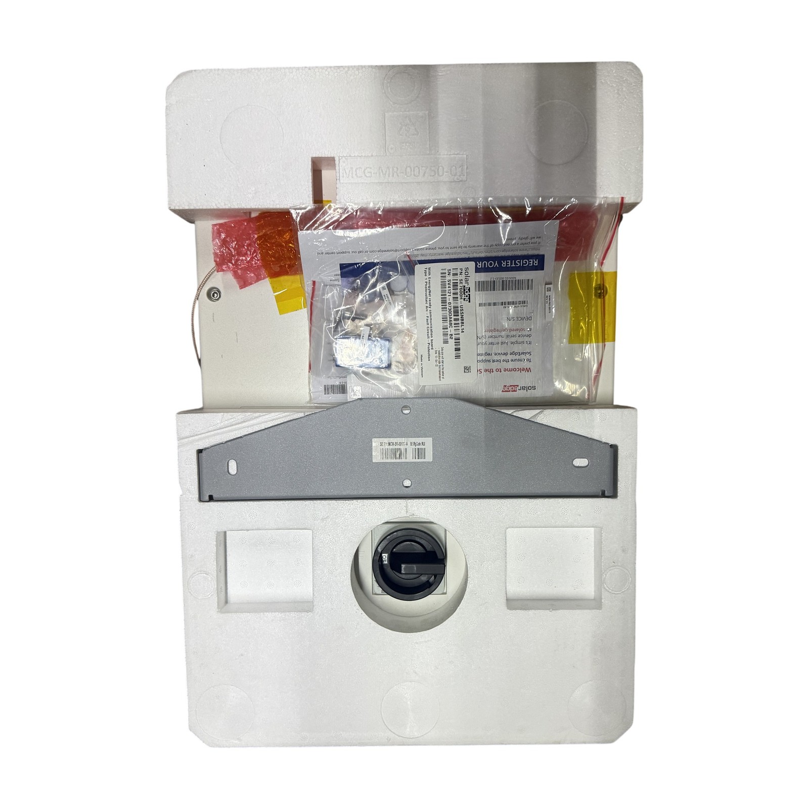 SolarEdge SE7600H-USSNBBL14 7.6kW Single Phase Energy Hub Inverter HD Wave