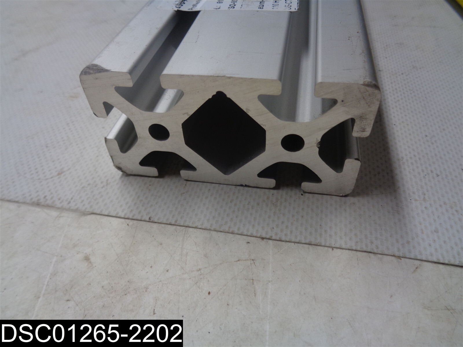 2604-(45295) Item Profile 80X40 Natural Cut Off 24″ x 3″ x 1-1/2″