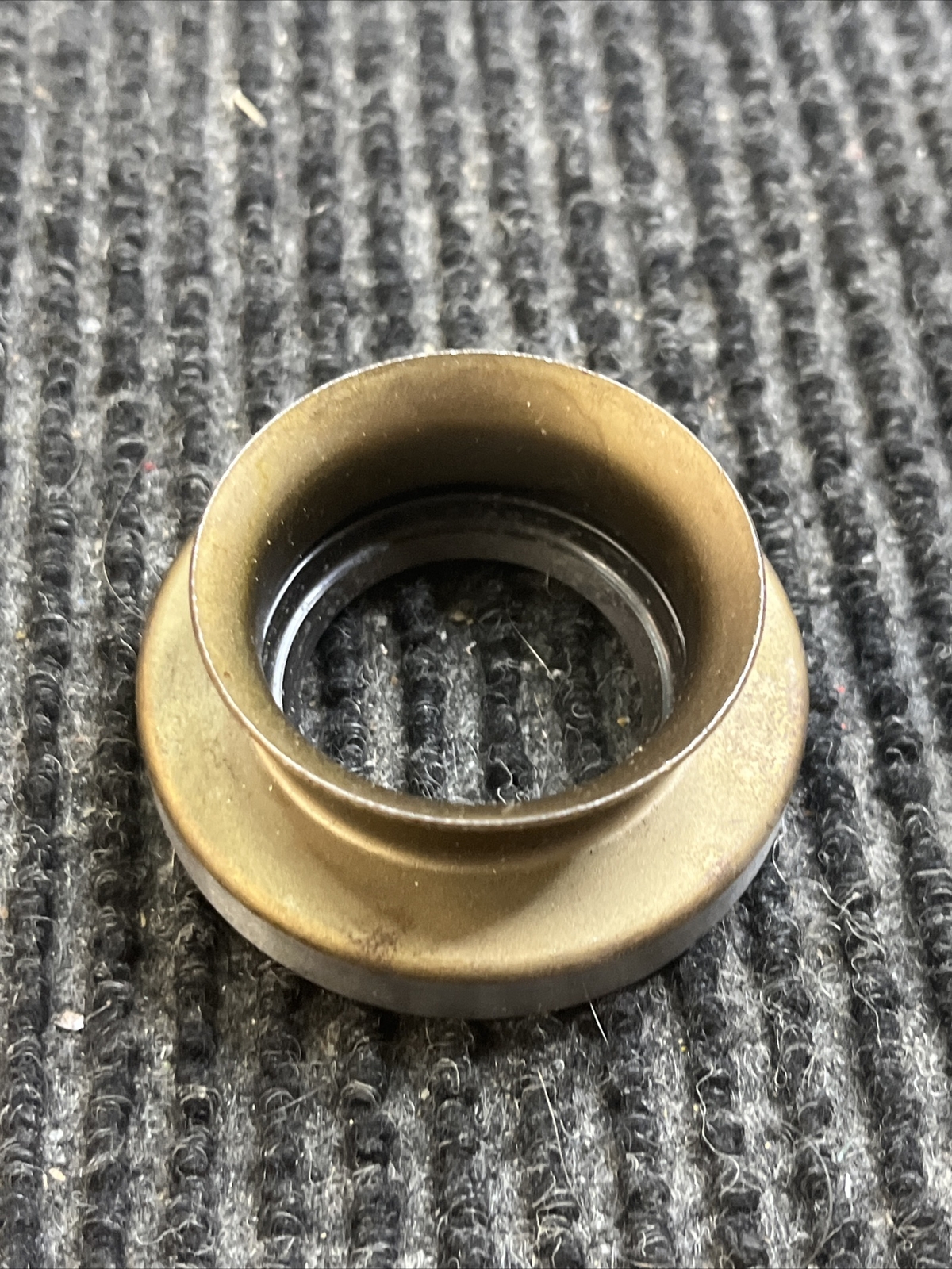 🔥🔥🔥NOK 6273977 Seal In NOK AZ6886E0 Box Free Shipping