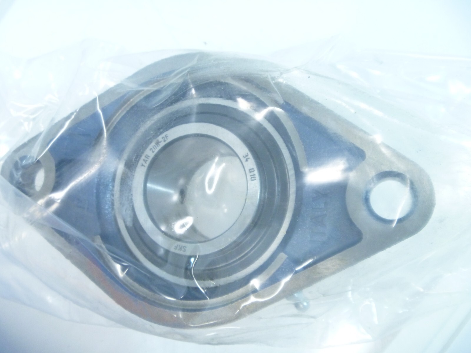 SKF BEARING TWO BOLT FLANGE FYTB-40-TF / FYTB40TF