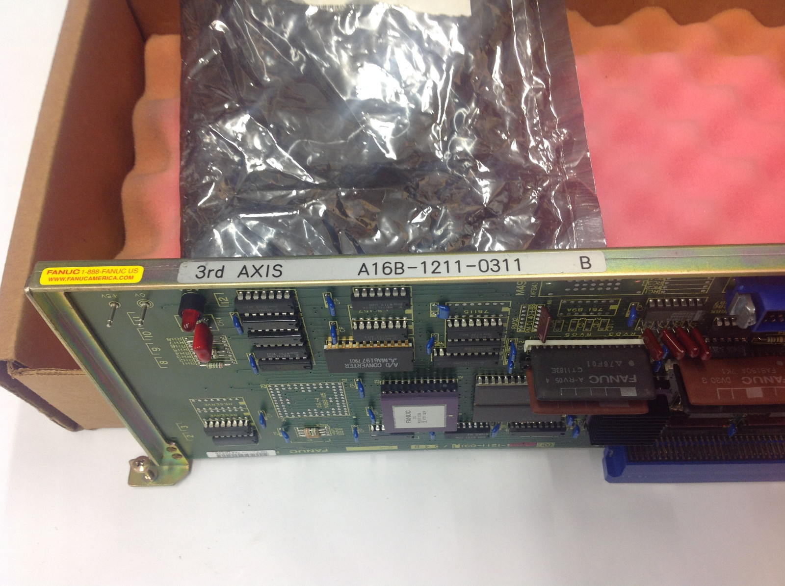 GE FANUC A16B-1211-0311 04B 3RD Axis Control Board N470526.