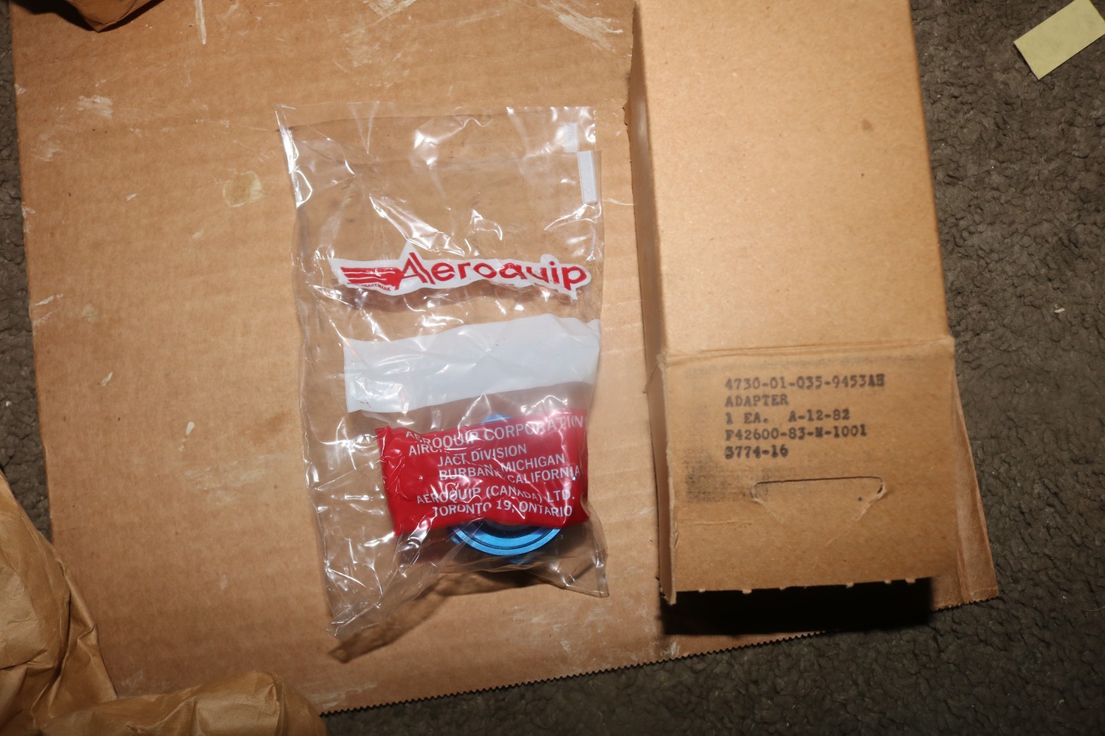 NOS Aeroquip hose fitting PN 3774-16 1 7/16 to 1 5/16 4730-01-035-9453