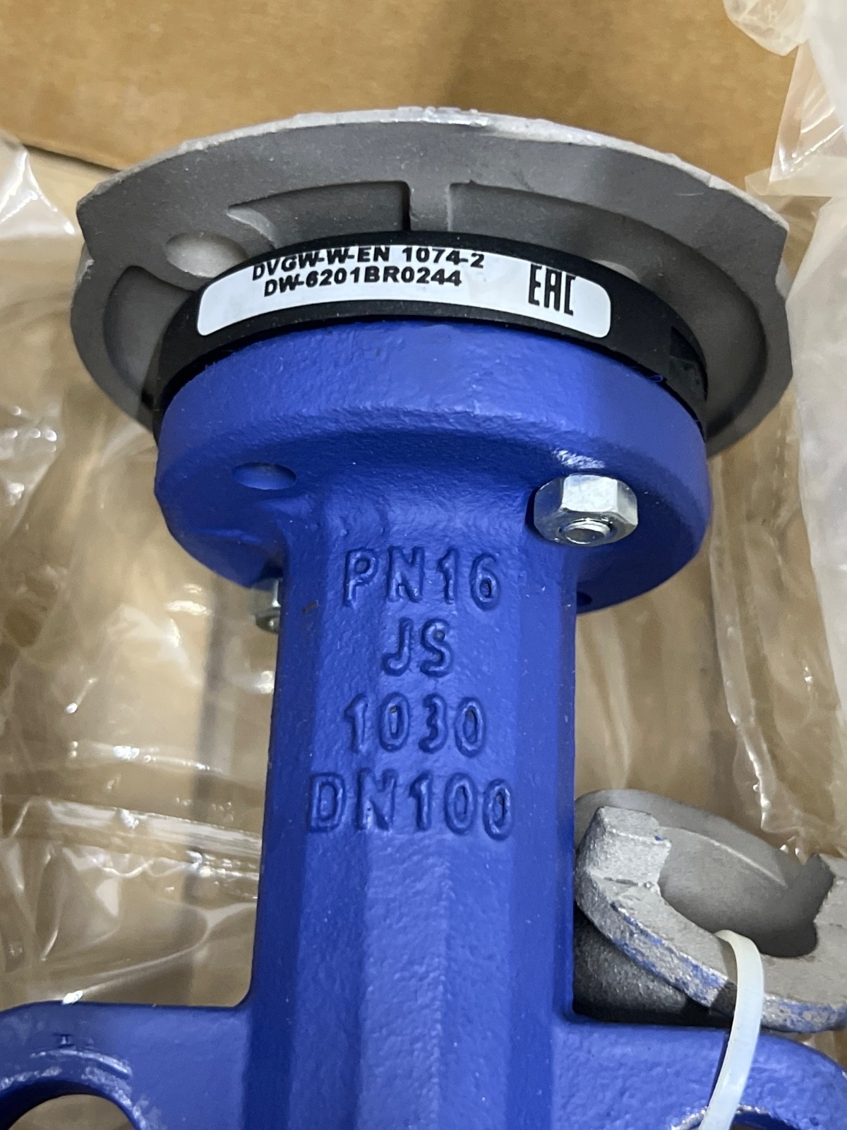 Honeywell V5421B1066 – BUTTERFLY VALVE DN100 KV763 PN6/10/16