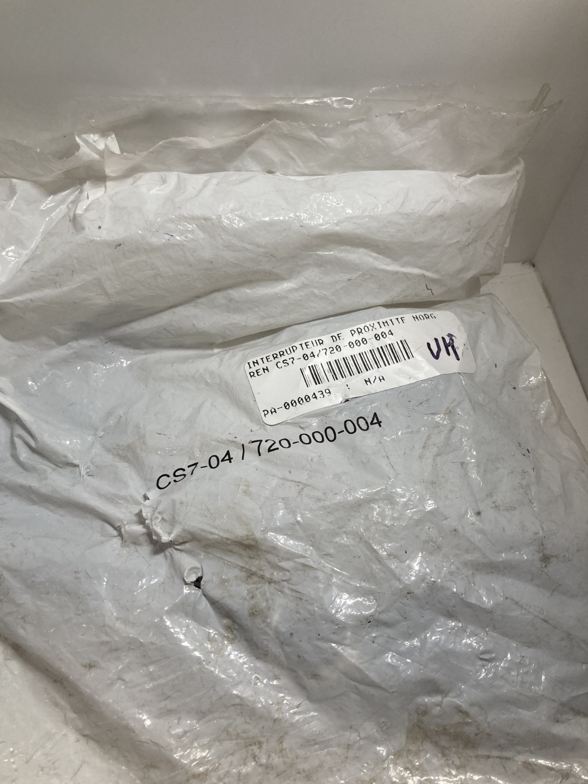 NORGREN CS7-04/720-000-004 REED SWITCH MAGNETIC 5-240VAC/DC NIB