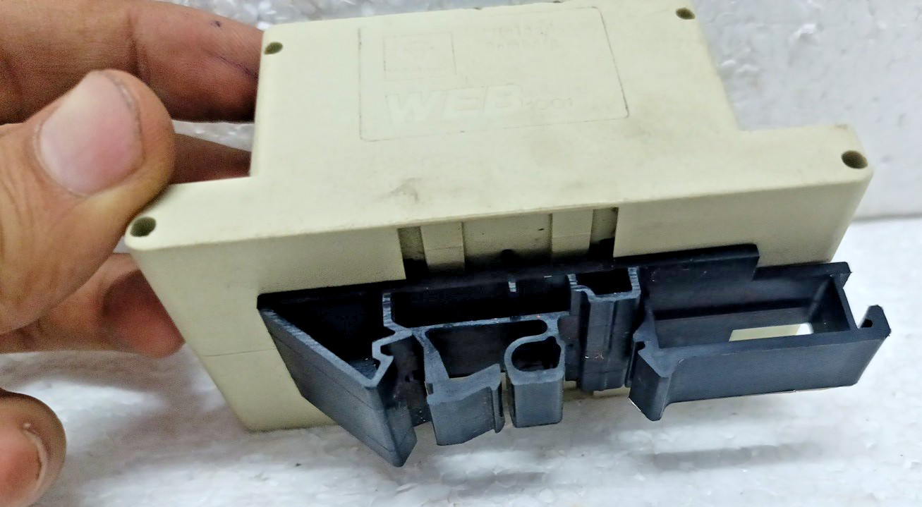 GE Record Plus FAUVDN Undervoltage Release Delayed 220/240V 50/60Hz 430858