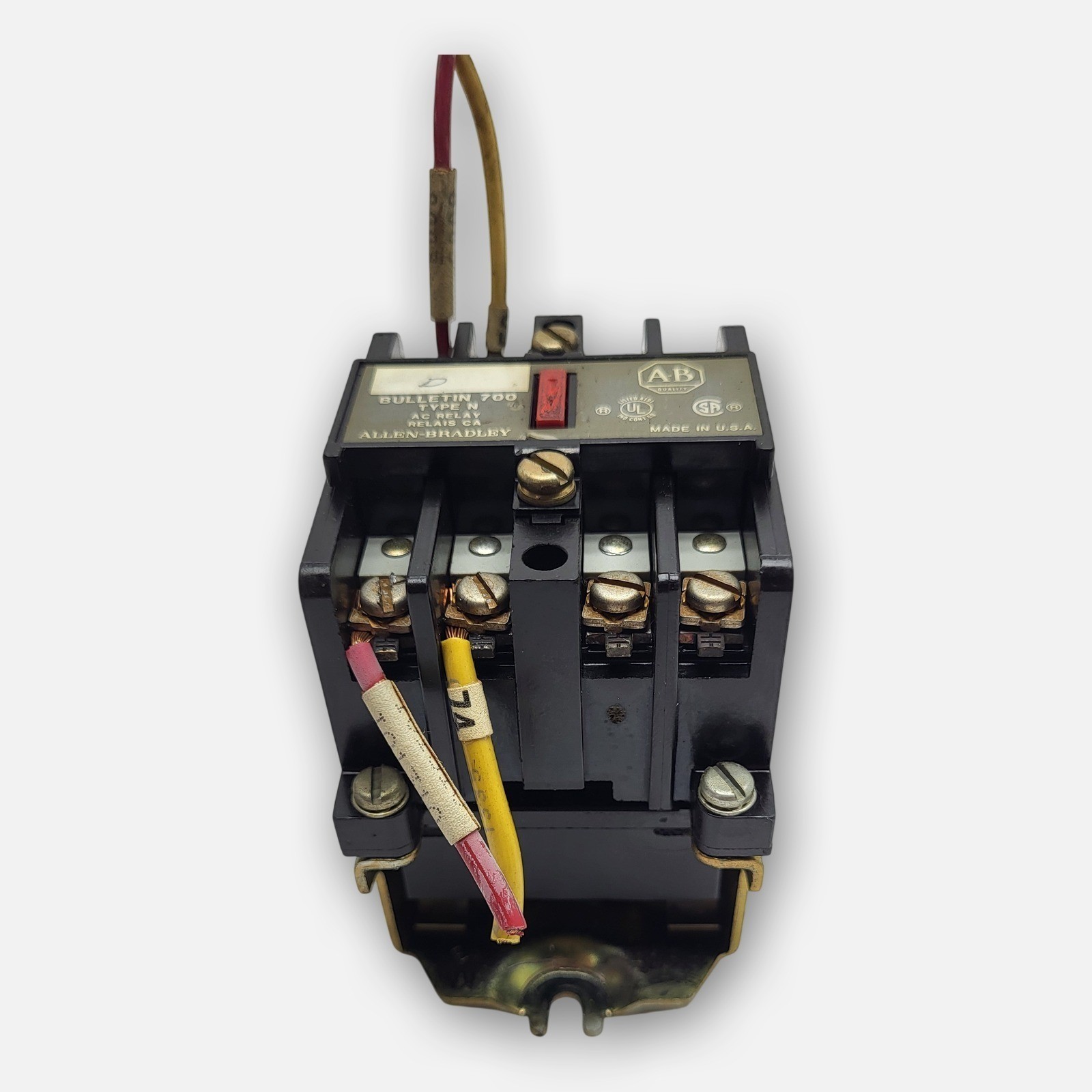 LOT OF 4 700-N400A1 /C CONTACTOR W/ 84AB86 COIL 120V/60HZ, 110V/50HZ