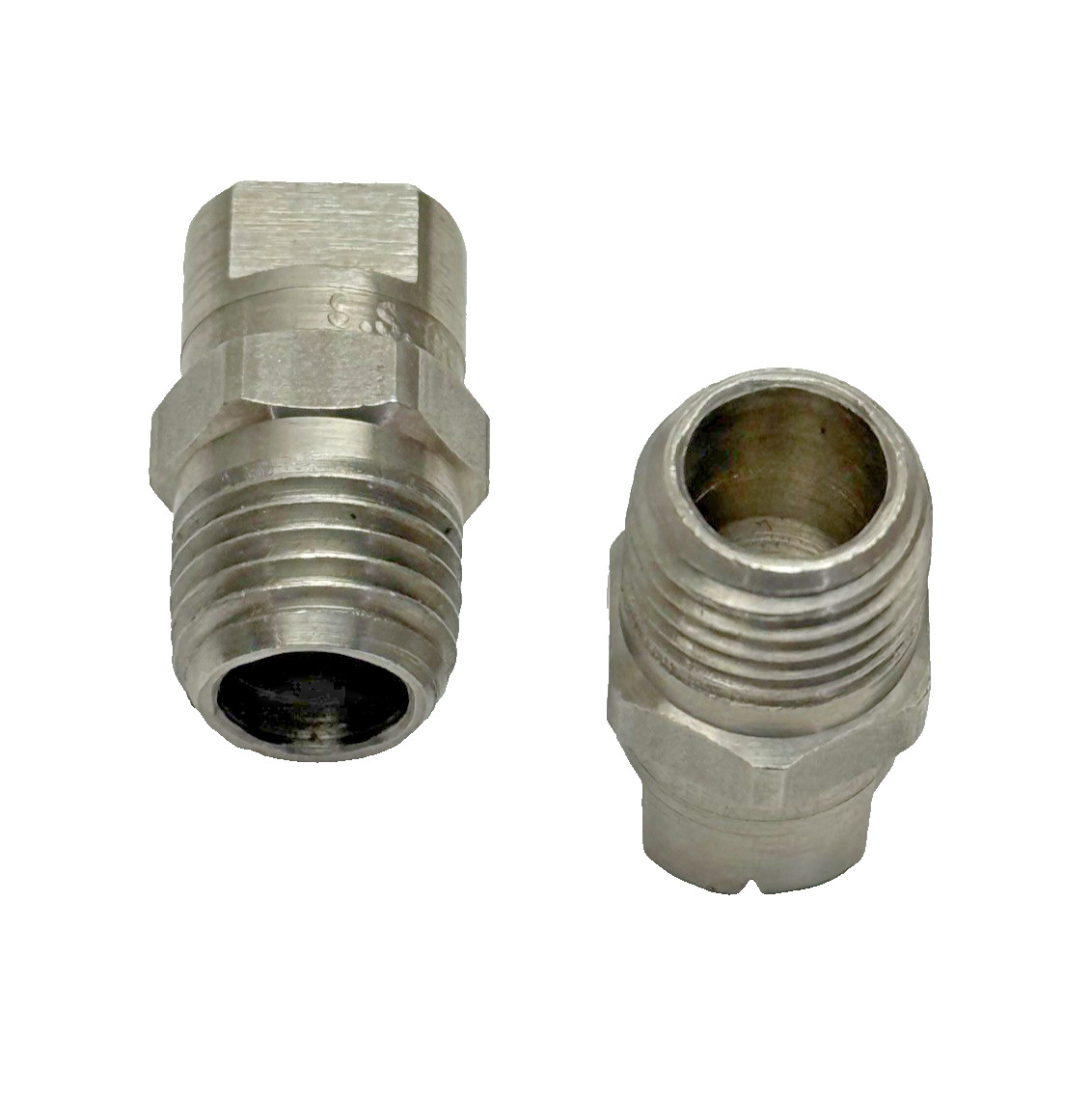 Lot Of 2, Spraying Systems H1/4U-SS9510 Stainless Steel Flat Fan VeeJet Nozzle