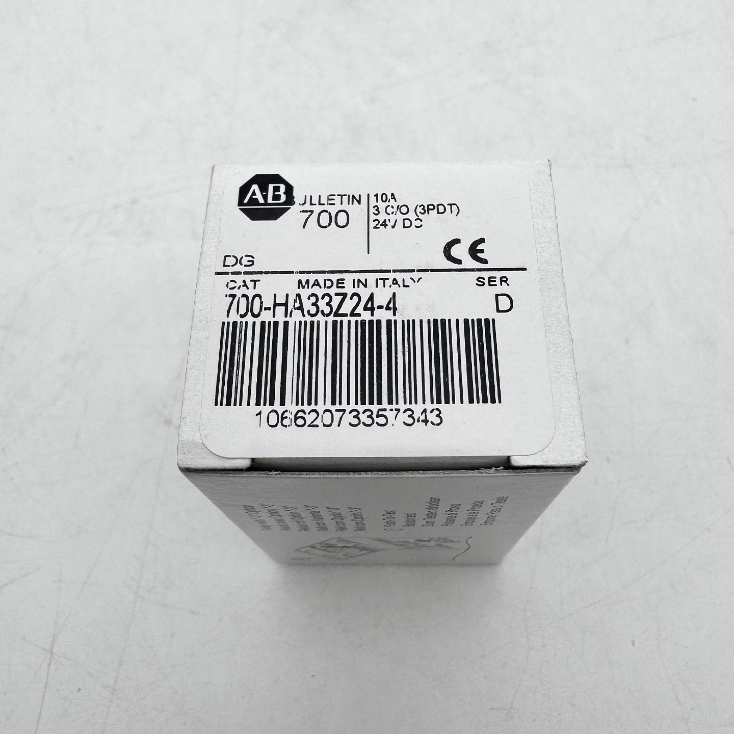 700-HA33Z24-4 GP Tube Base Relay New Original 700HA33Z244