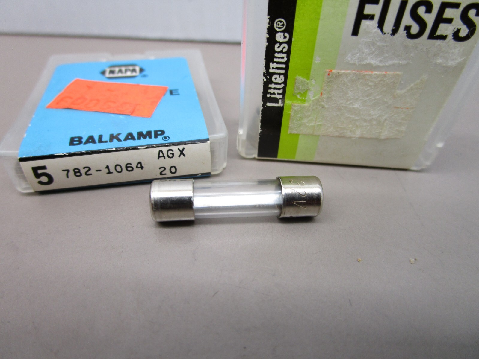 x10 Automotive Fuse Barrel Style AGX20 Fast Acting Glass 20 Amp Rating
