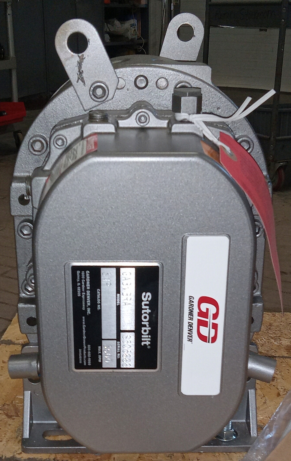 1 NEW SUTORBILT GABMBRA 3MVR-BHC LS GRS-SPL DISPLACEMENT BLOWER NIB *MAKE OFFER*