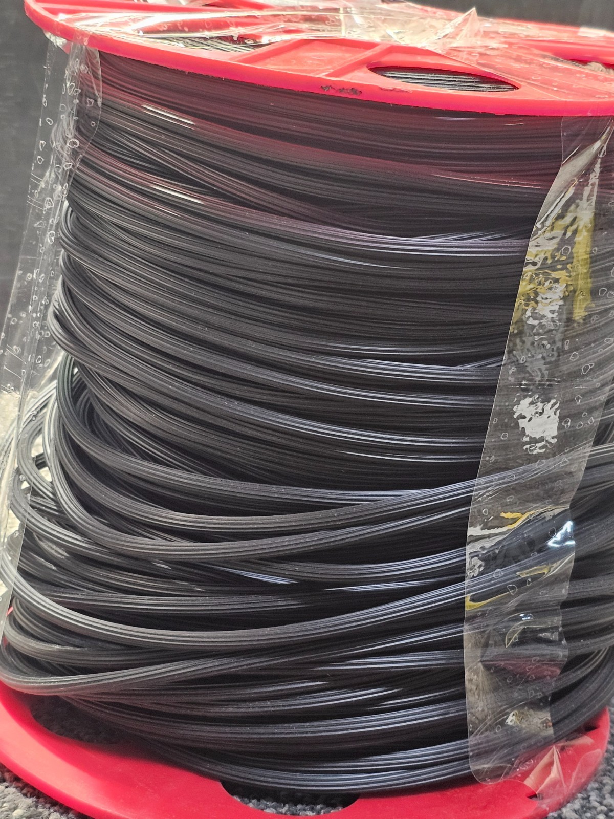Flat Screen Spline – .285 Flat Spline for Screens 1000 Feet, Black Vinyl