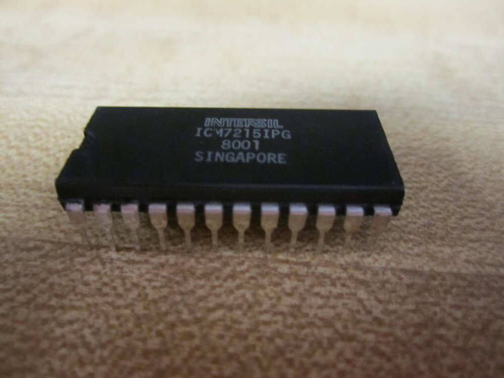 Intersil ICM7215IPG Integrated Circuit 8001 (Pack of 3)