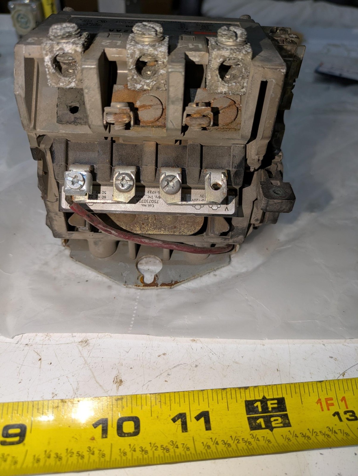 FURNAS ELECTRIC 14GP32AA SERIES A 200-575V 60AMPS 75D73070 50-60HZ