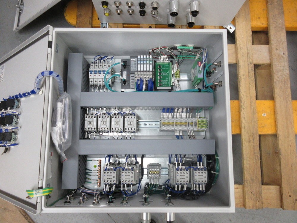 Allen Bradley 1492-SPM1C020 2A Circuit Breaker 1492SPM1C020 Mounted