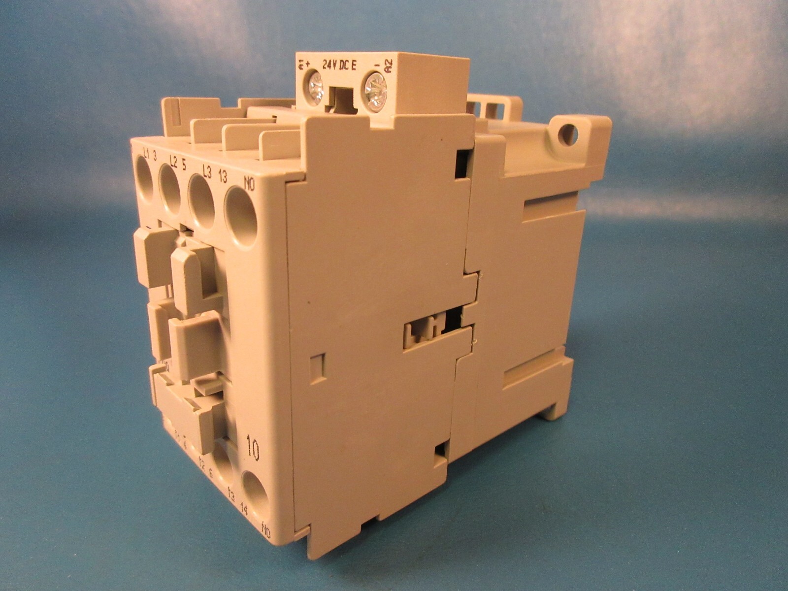 ALLEN BRADLEY 100-C09EJ10 Contactor, 24V DC Electronic Coil