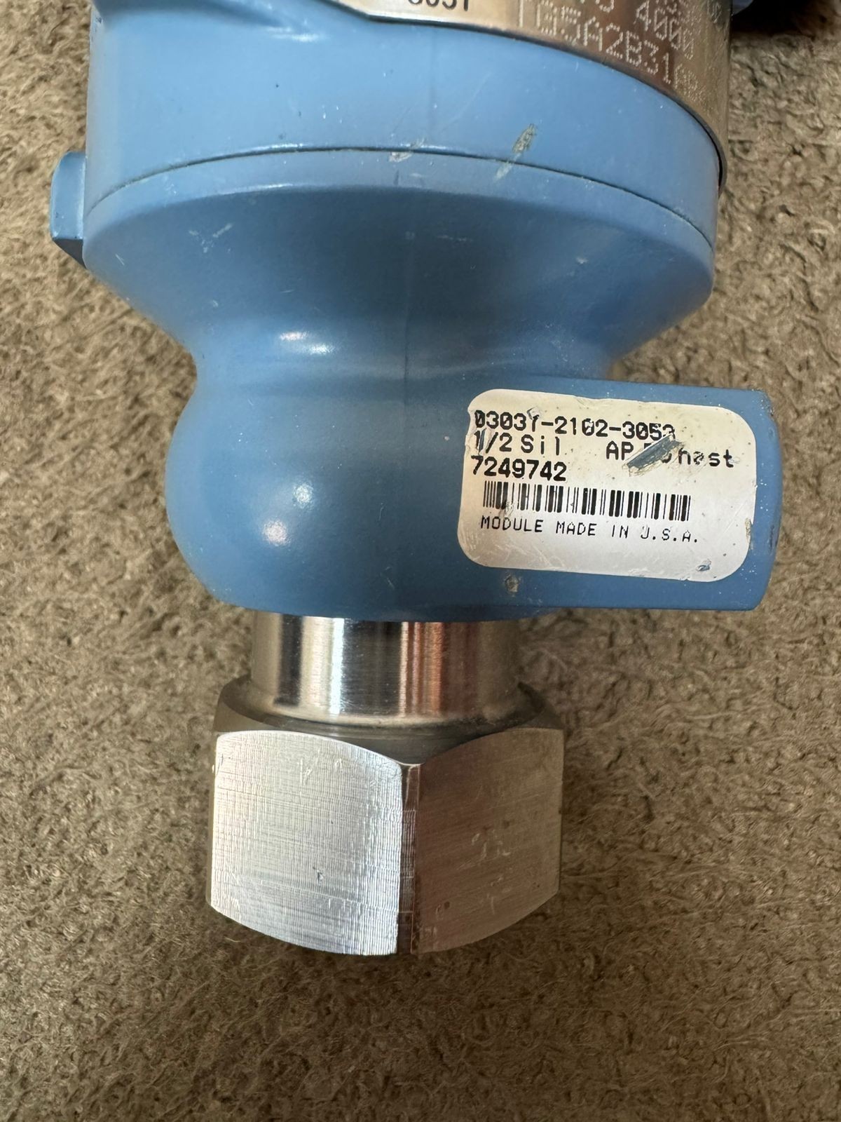 Rosemount / Pressure Transmitter / 3051TG5 / WP 690 BAR / CAL 0-4000 PSI