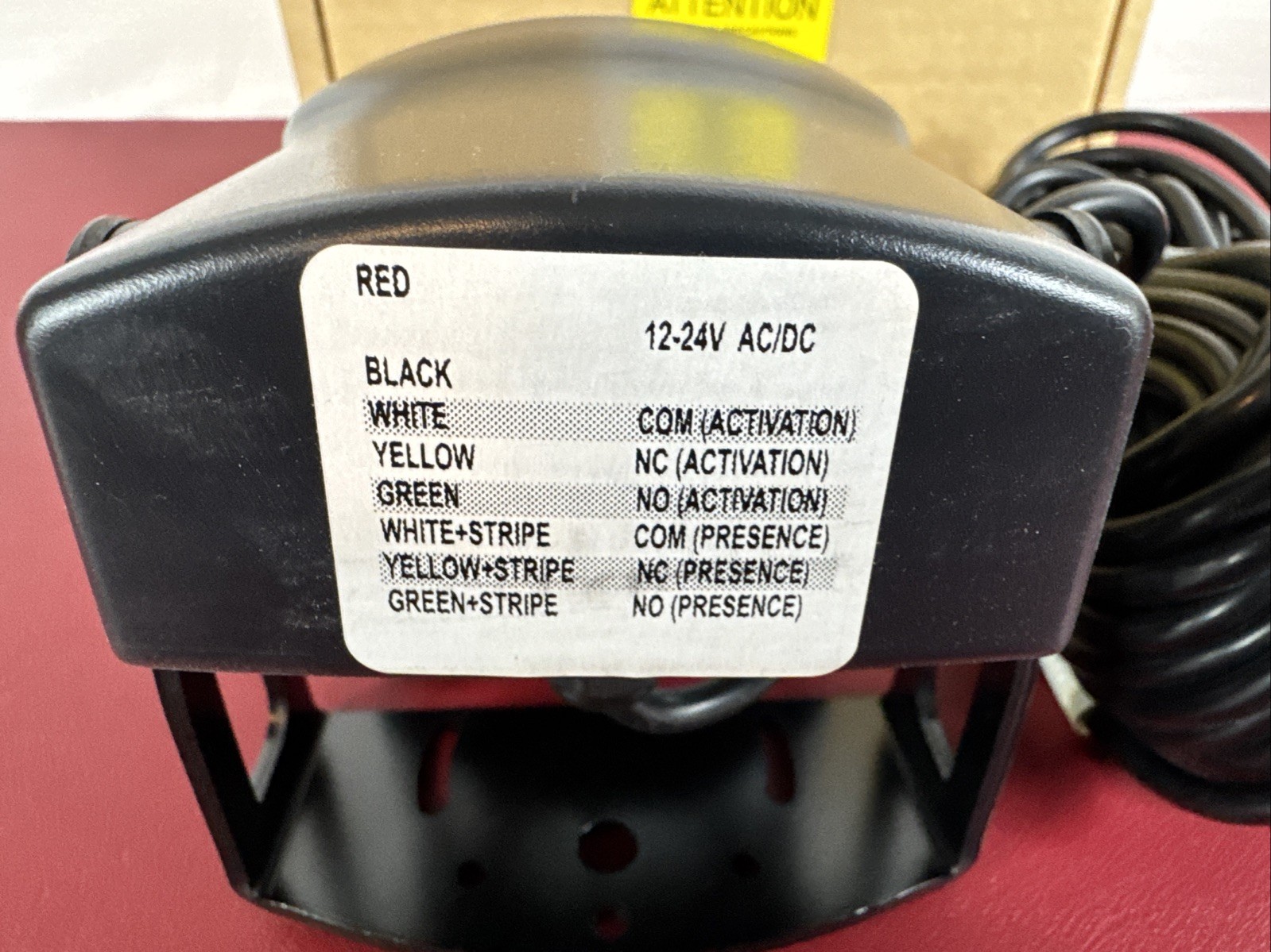 BEA IS-40 Industrial Motion & Presence Sensor for Automatic Door 12-24V AC/DC