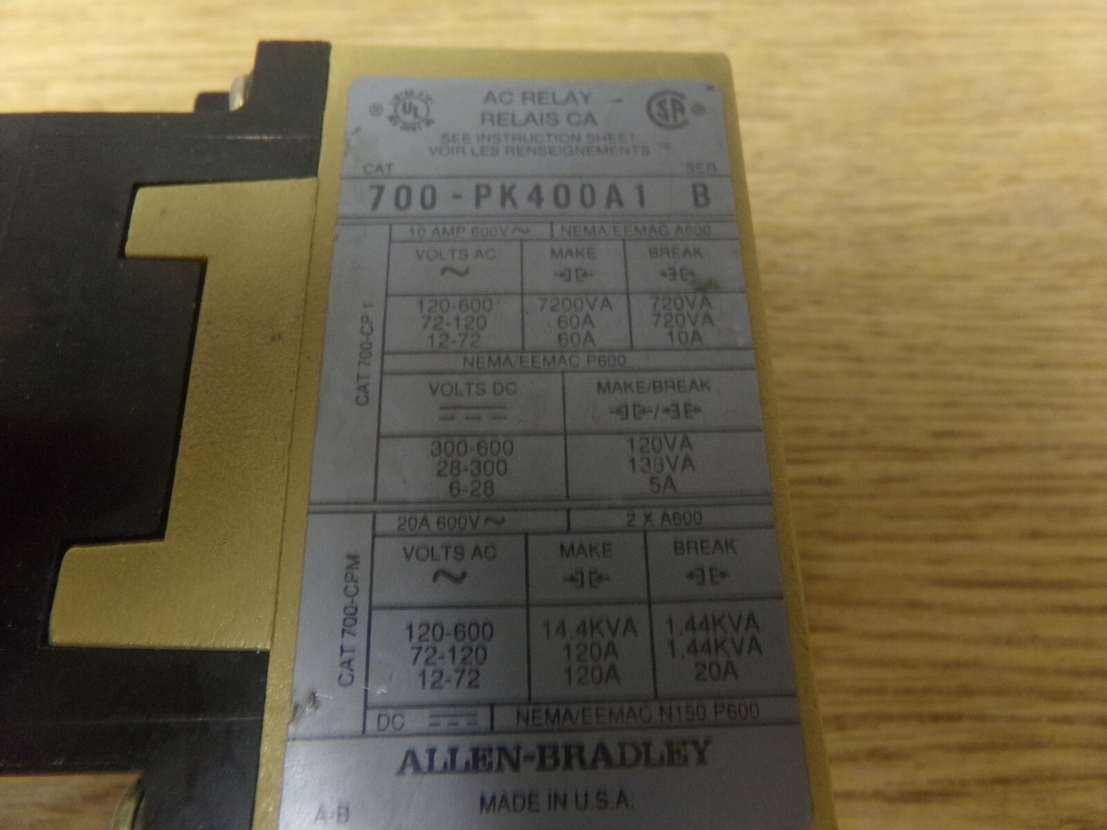 Allen Bradley 700-PB40 700-DK400A1 Type PK Direct Drive Master Control AC Relay