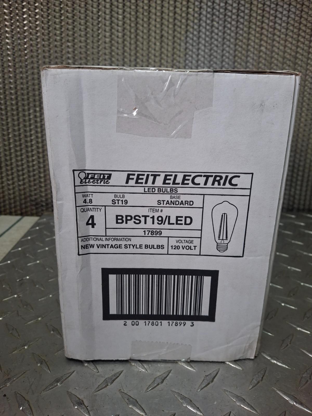 Lot of 4 Feit Electric LED Dimmable Vintage Style Light Bulb #BPST19/LED ST19