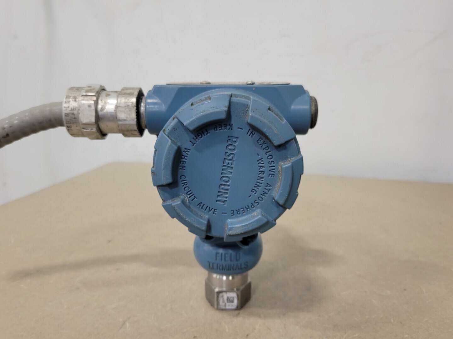 FISHER-ROSEMOUNT 3-15 PSIG Absolute and Gage Pressure Transmitter 2088 G2S22A1M5