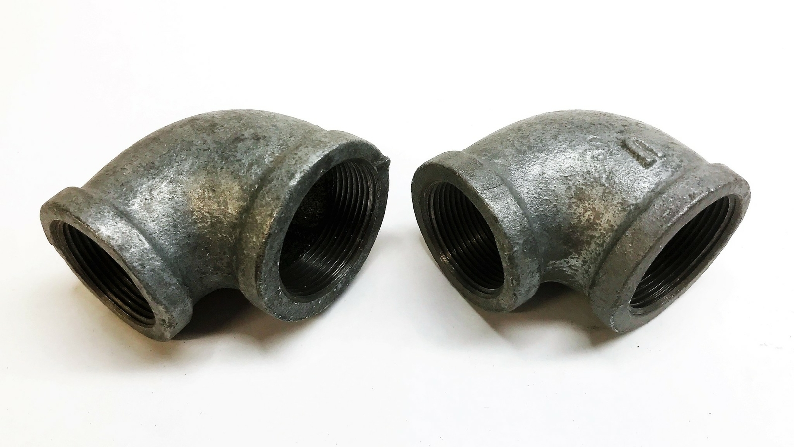 Unbranded 1-3/4″ Female x 1-1/2″ Female 90 Degree Reducing Elbow [Lot of 2] NOS