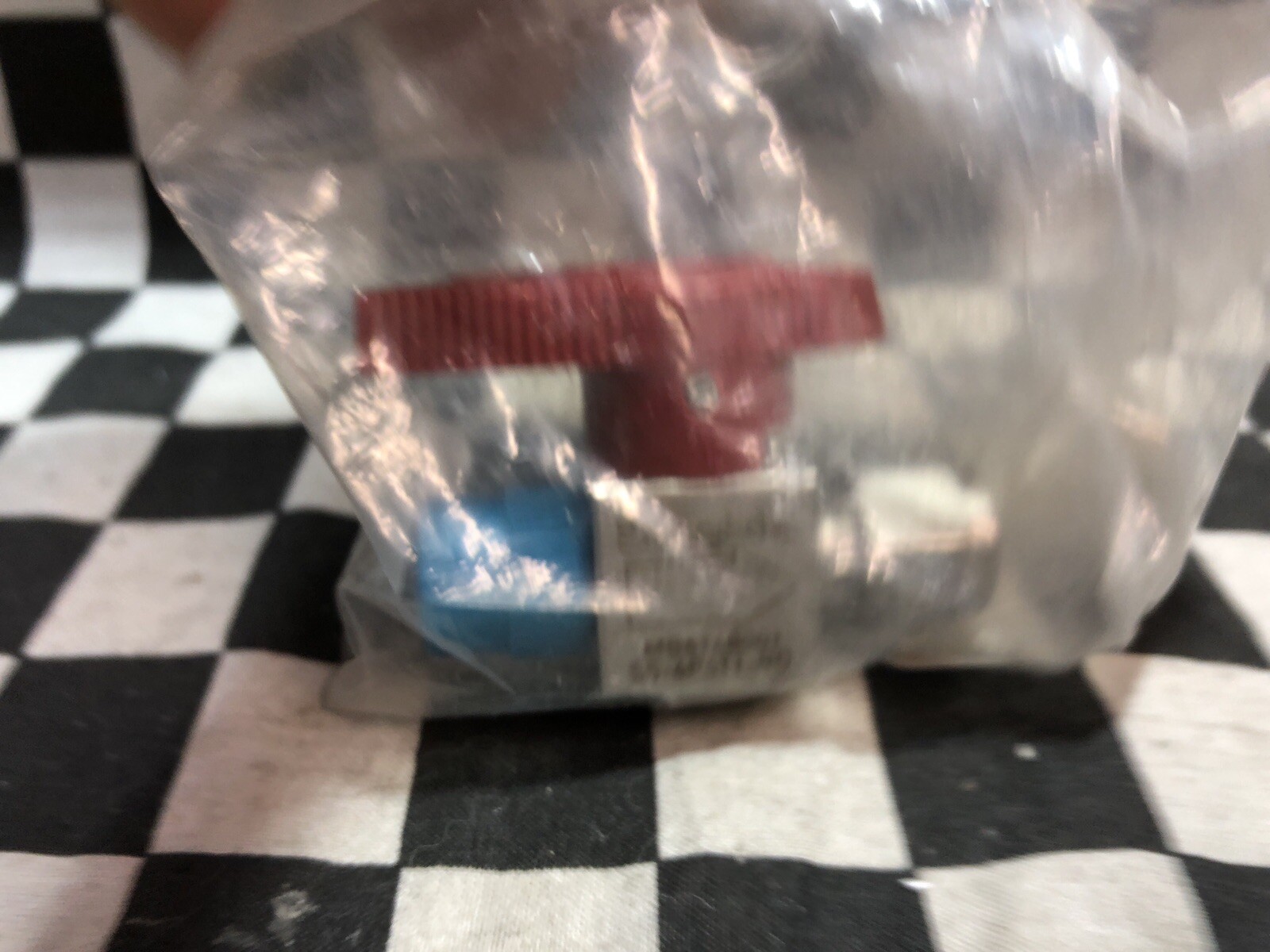 SWAGELOK Quarter Turn Instrument Plug Valve, SS-4P4T1-RD, Shipsameday#1542Q4