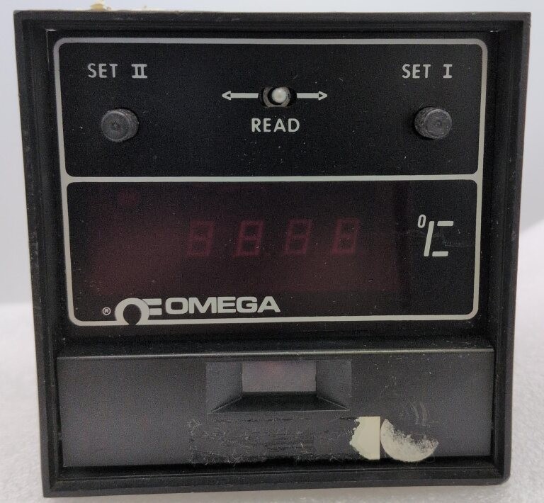 OMEGA ENGINEERING 4002-KC-T | RANGE 0-1000C K | LOAD: 2A 120/240VAC TEMP CONTROL