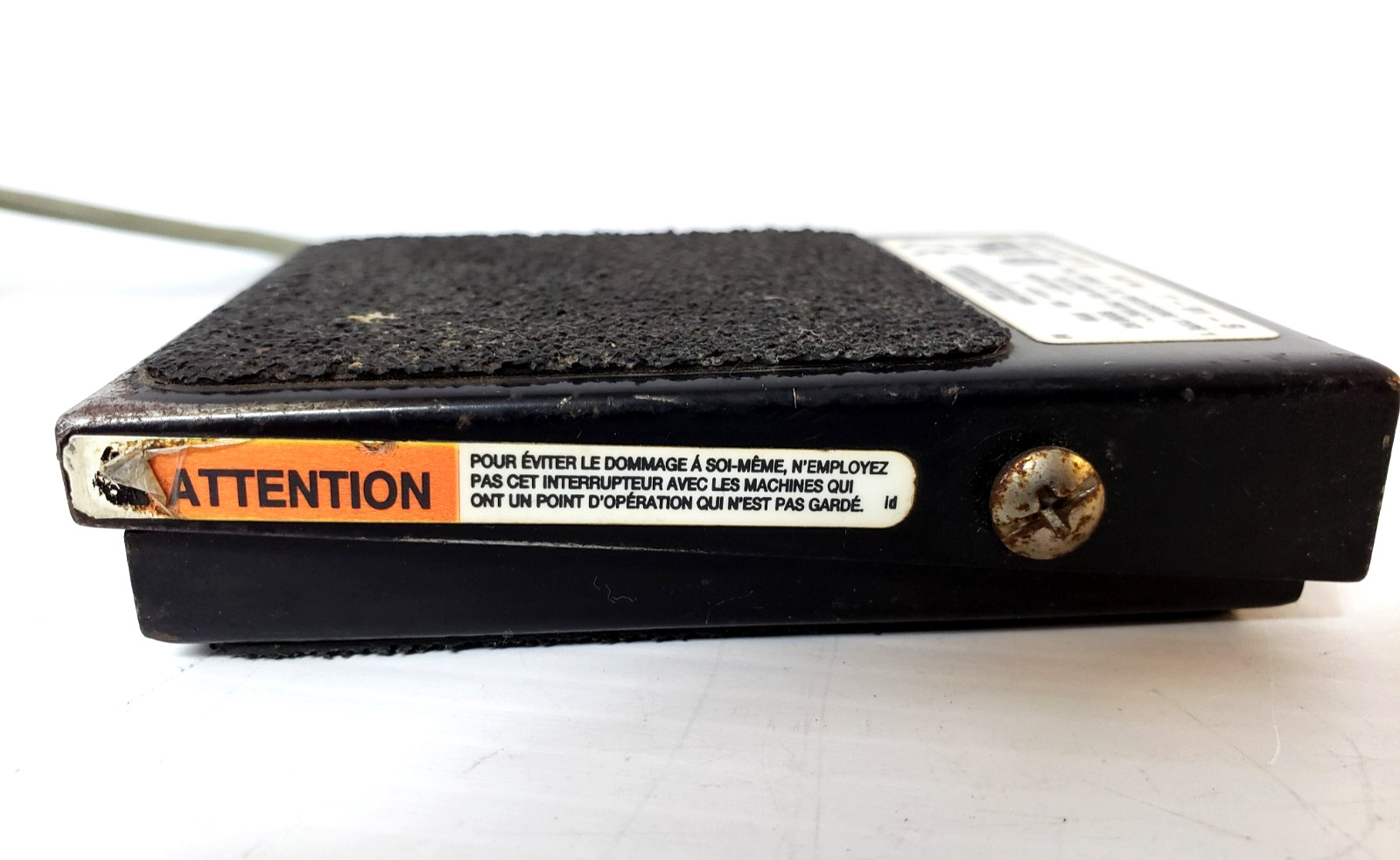 Linemaster Treadlite II Foot Switch Pedal – 15A 1/2 HP 125-250VAC T-91-S