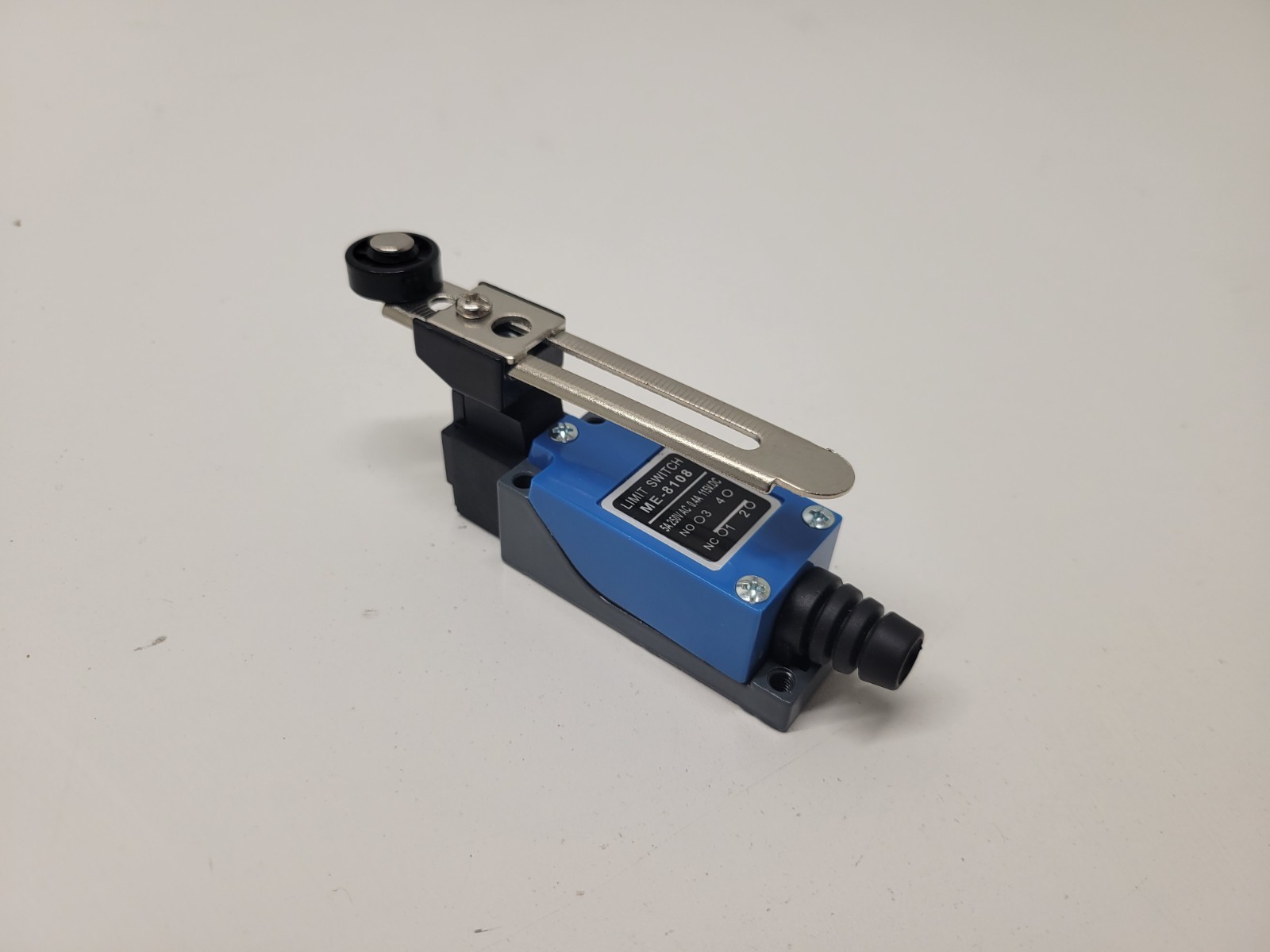 NEW OLD STOCK! MOUJEN SWITCH MOMENTARY LIMIT SWITCH ME-8108