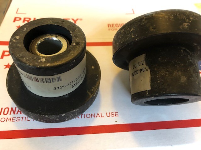 16 Pcs NOS Ebco 2260-180 Cab mount Peterbilt Kenworth Rat Rod Body mount