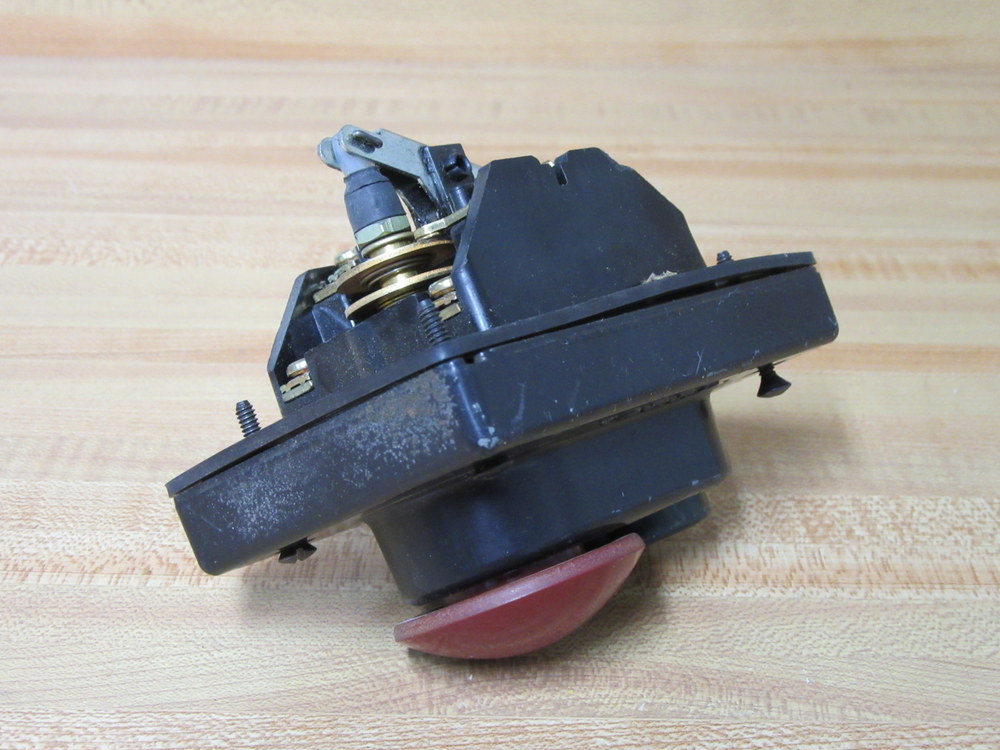 Rees 01968-032 Plunger Switch 01968032