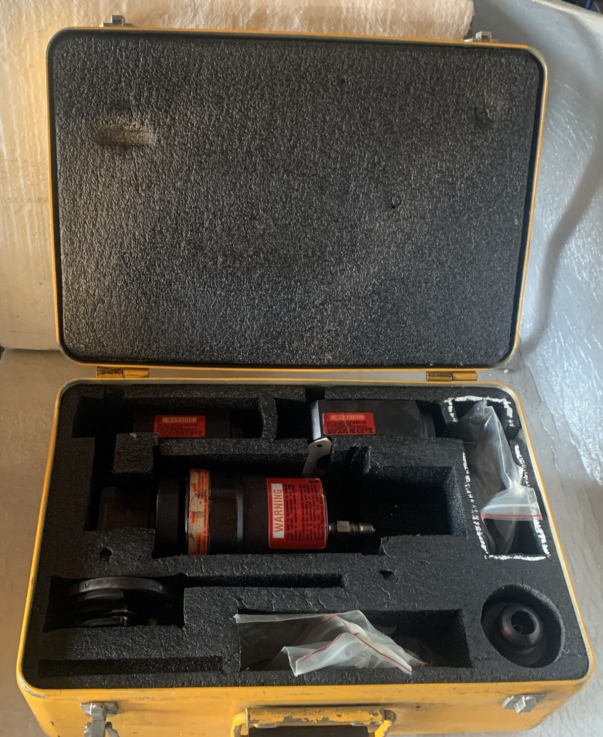 DEUTSCH DMC PERMASWAGE SWAGING TOOL KIT AIRCRAFT SWAGER **VERY LITTLE USE***