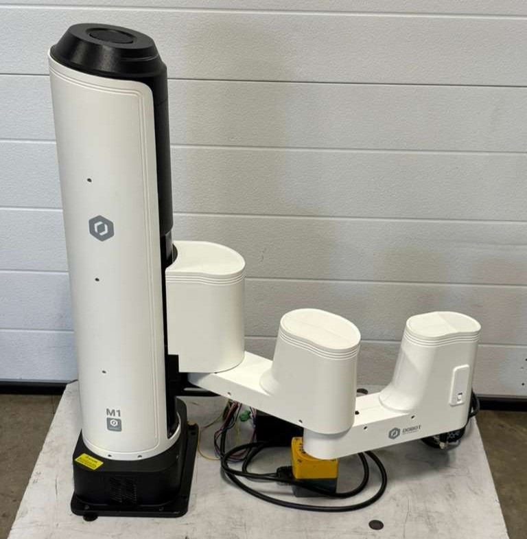 DOBOT M1 Pro Industrial Robotic Arm DT-DB-4R015-00I w/ Mean Well SDR-240-48