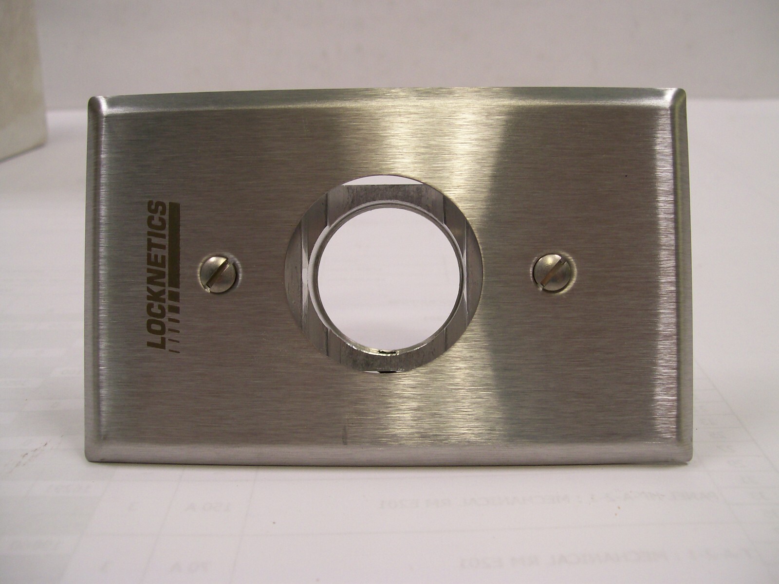 Locknetics #753-05 Key Switch SPDT Momentary Contact 12/24V Add Your Cylinder Lk