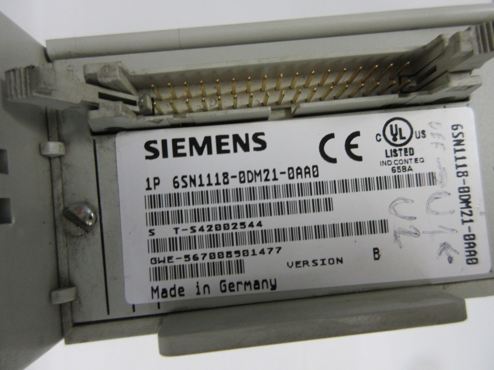 SIEMENS 6SN1123-1AB00-0HA2 USED SIMODRIVE W/ 6SN1118-0DM21-0AA0 6SN11231AB000HA2