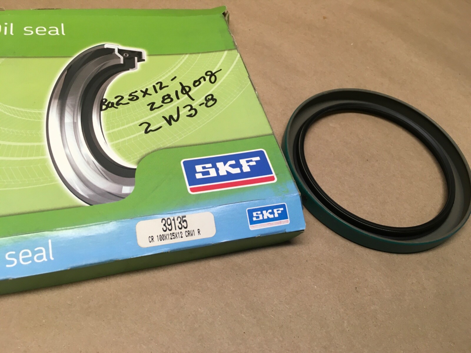 Chicago Rawhide/SKF 39135 Oil Seal 100x125x12 (KB)
