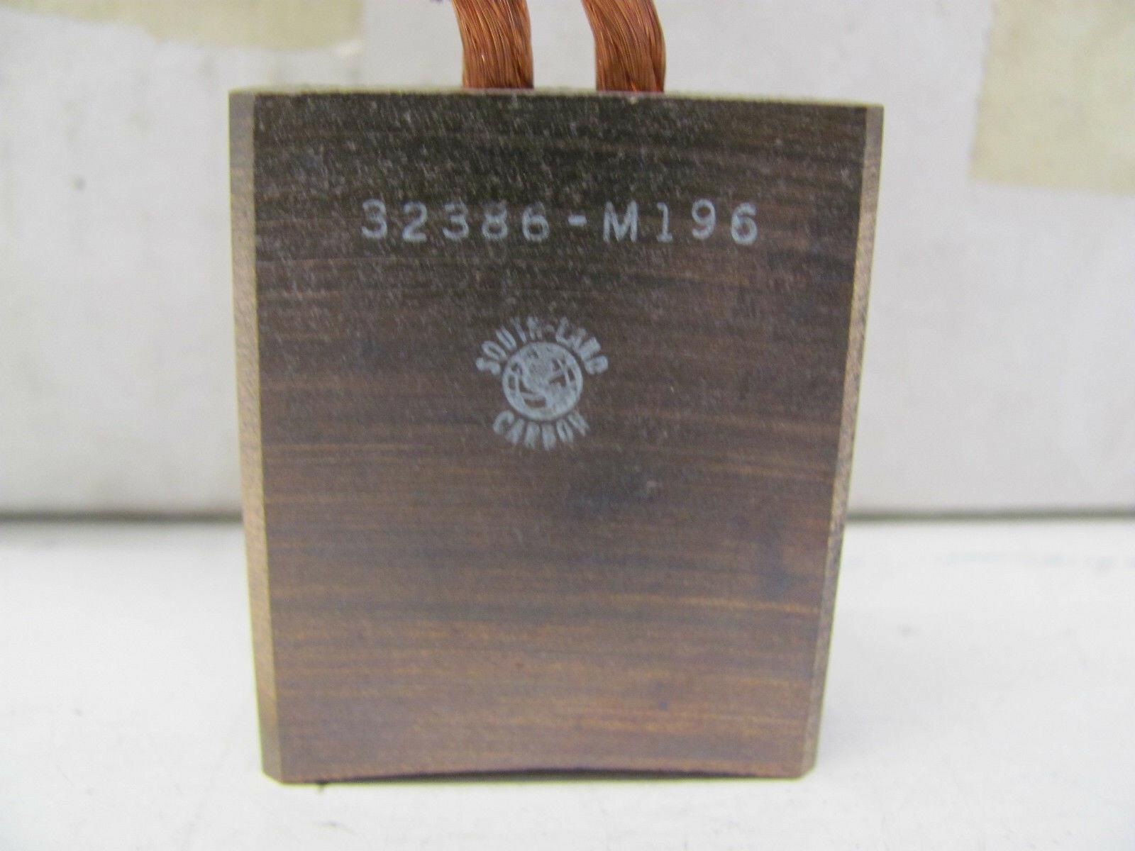 BOX OF 12 SOUTH LAND CARBON MOTOR BRUSHES 32386-M196 NEW(OTHER)