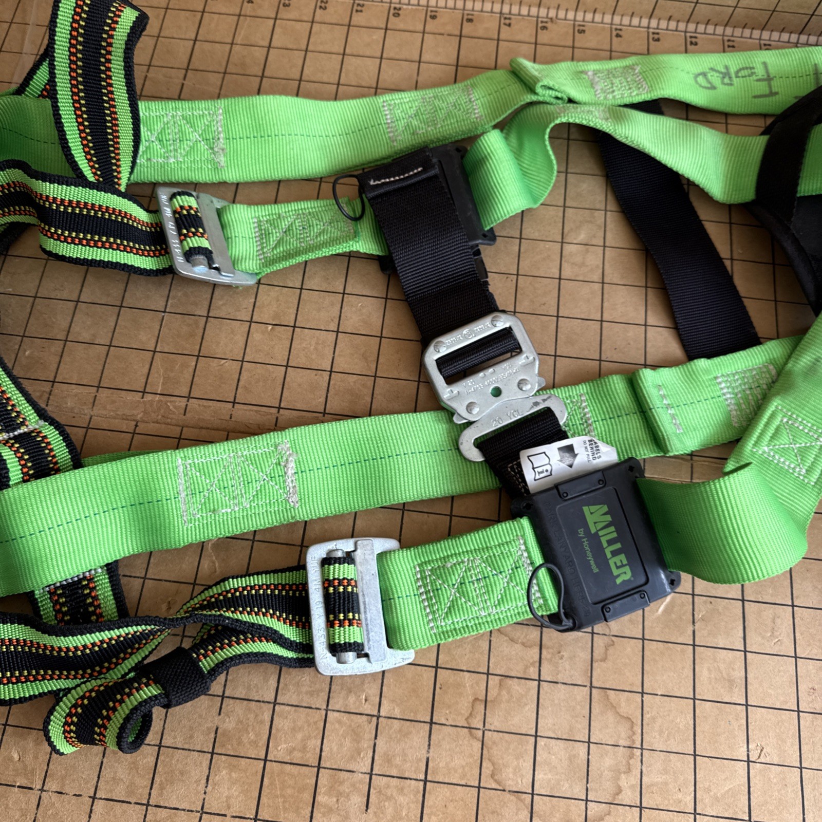 Miller Ultra Harness L/XL