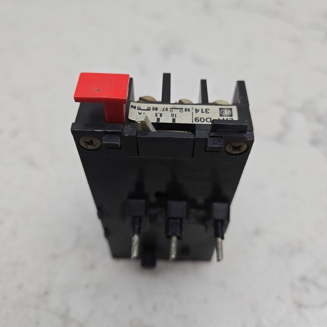 Telemecanique 7-10A 690V 3-Pole Overload Relay LR1-D09 314 LRD09314