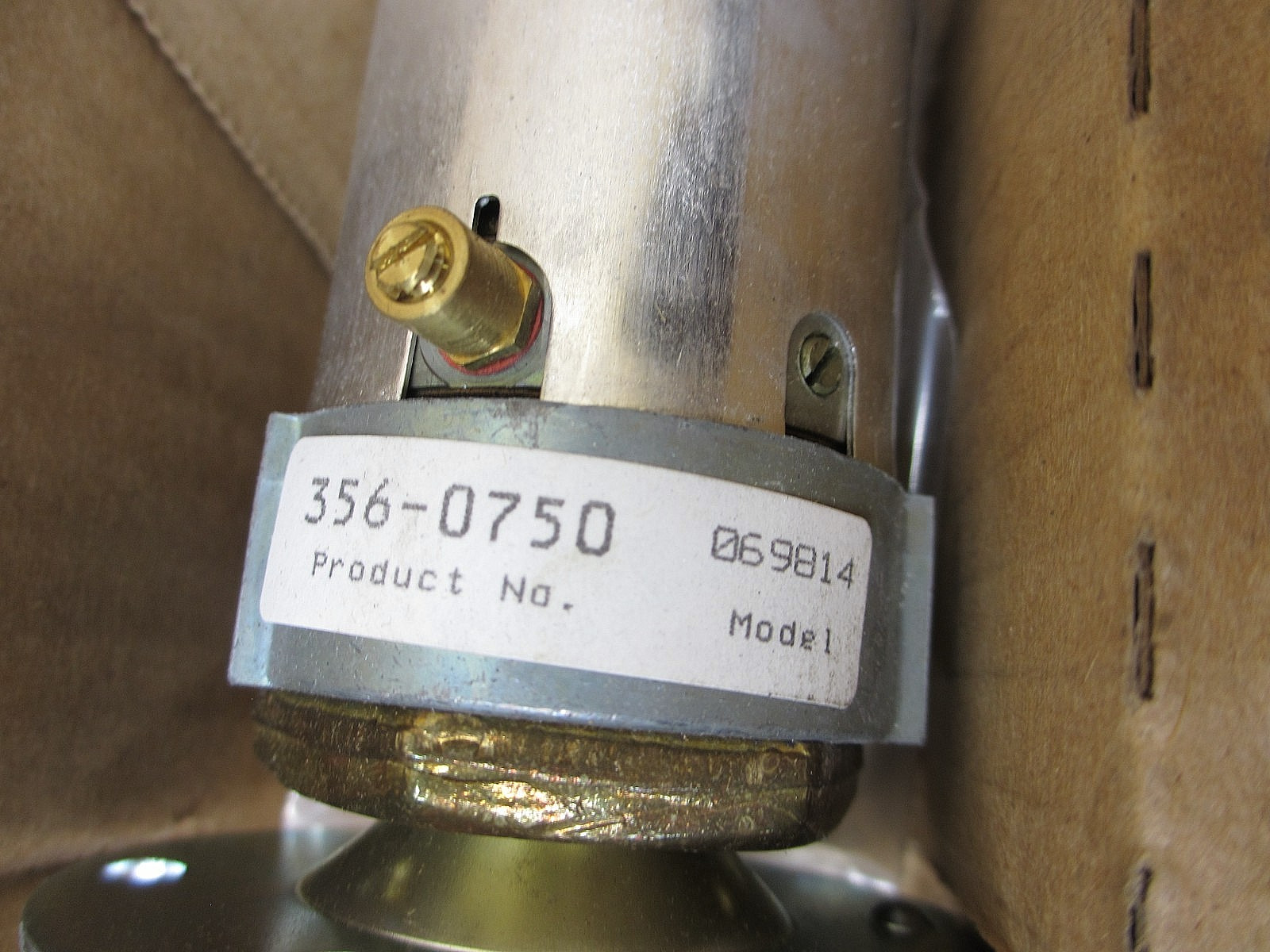 Landis & Gyr 356-0750 *NEW* Limitem Thermostat 069814 MCC Powers Siemens