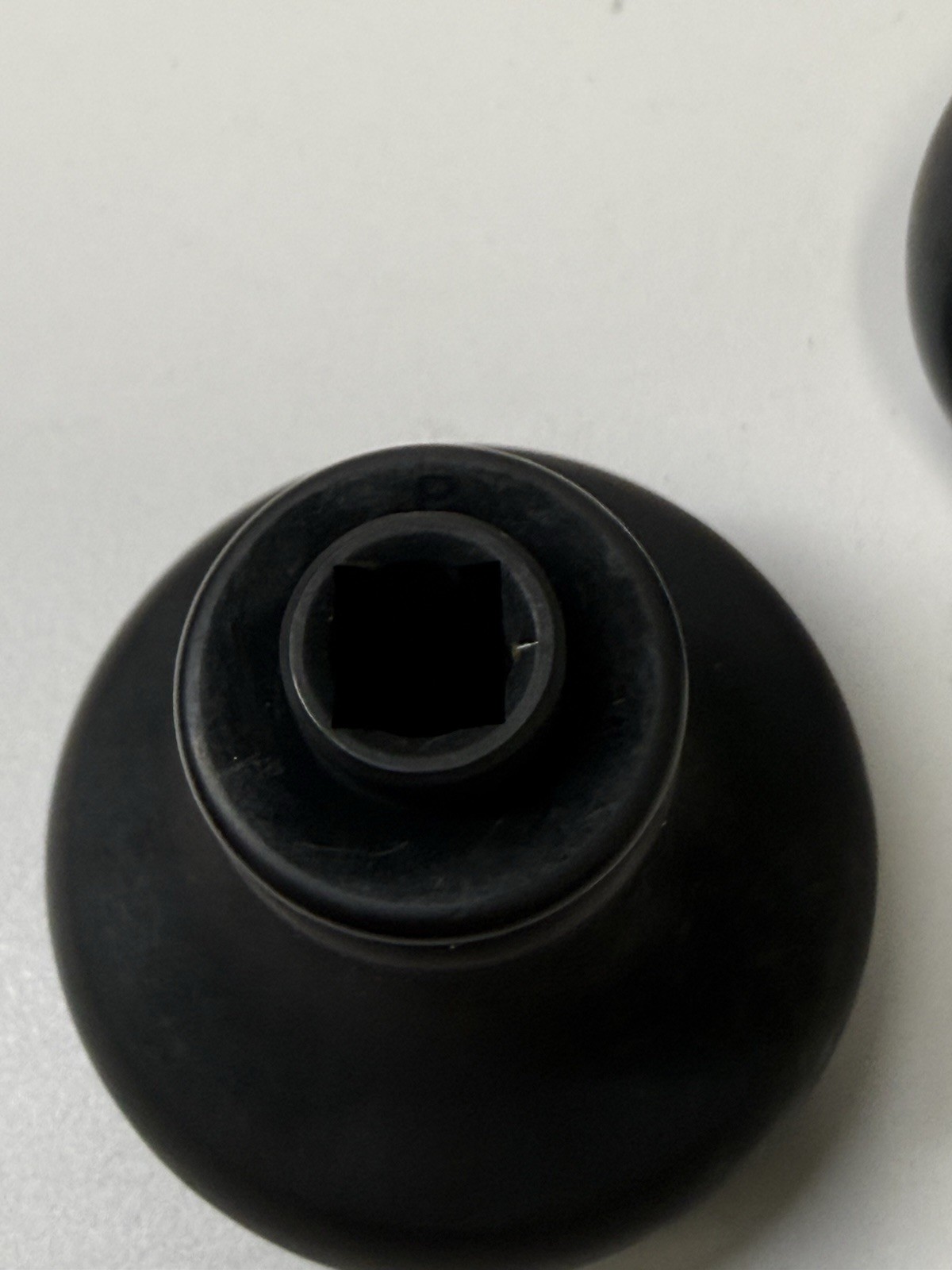 1 Pair (2 Knobs) BALDWIN 5015.102.MR OIL-RUBBED BRONZE DOORKNOBS Without Roses