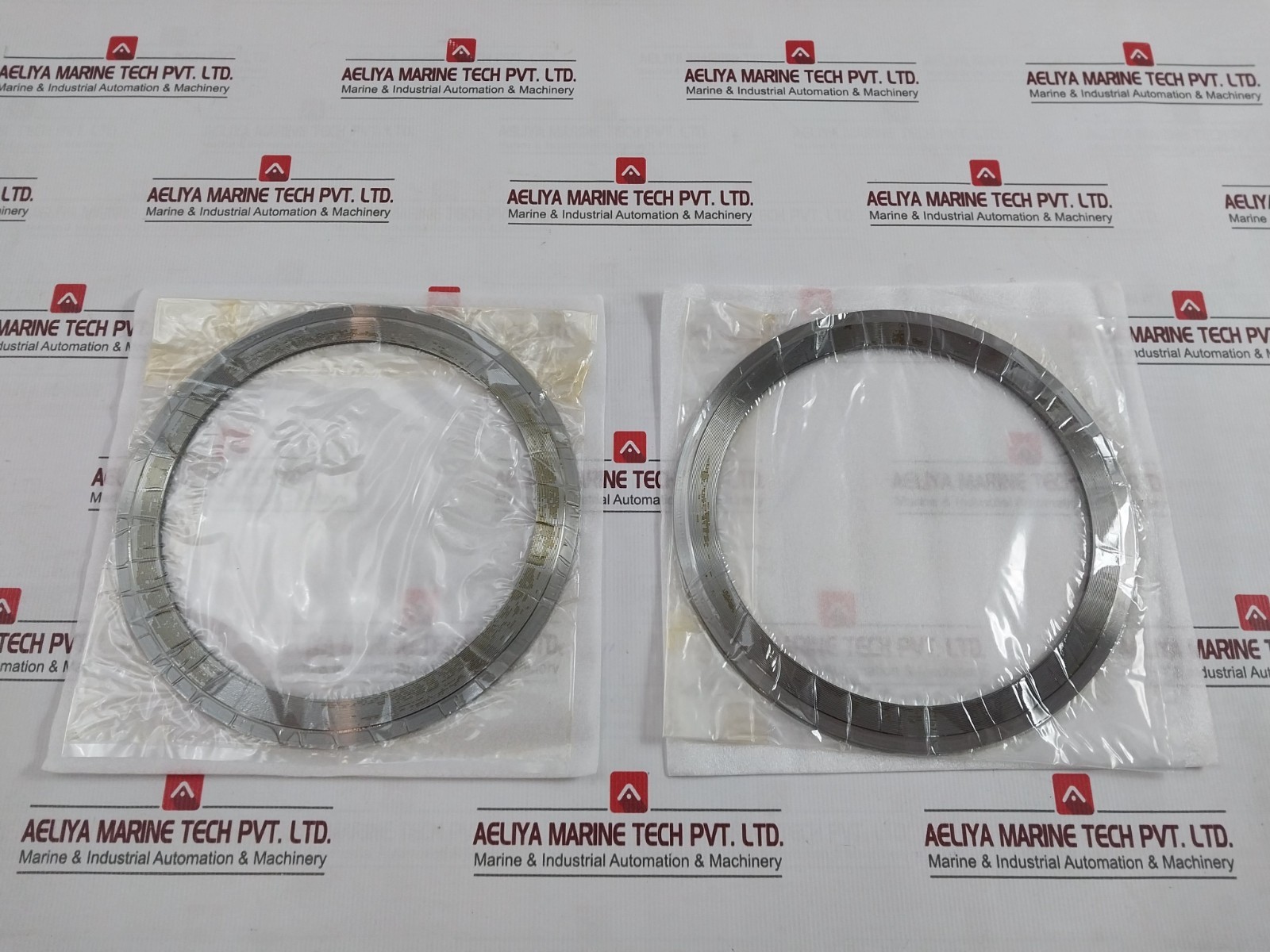 VALQUA 540-ZMSZ Sawtooth Gasket Made of Extremely Mild Steel