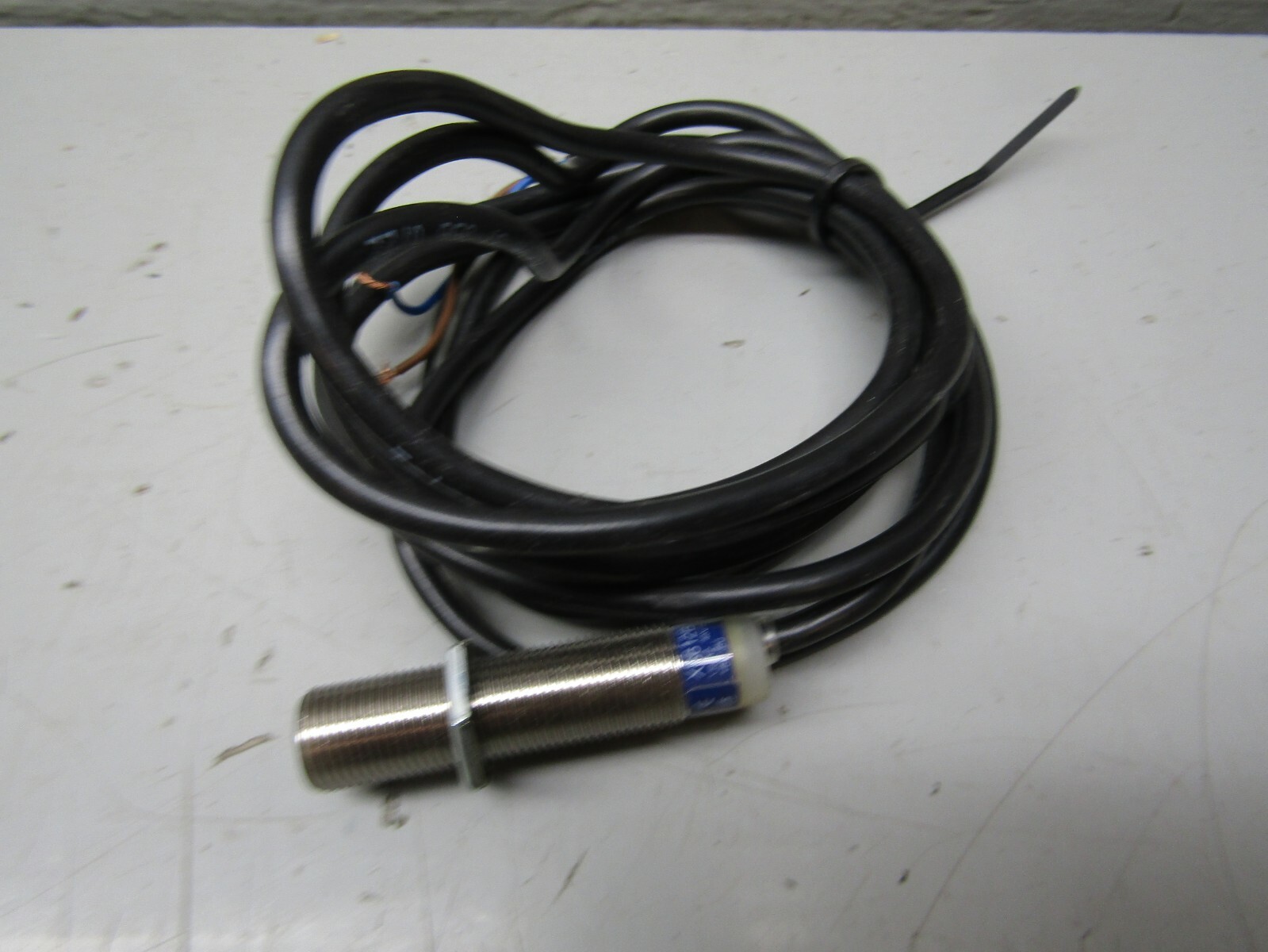 Telemecanique XS612B1PAL2 Sensor – USA Seller